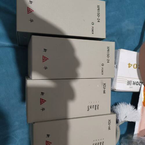 库存未使用新华控制器XCU-net两台6000