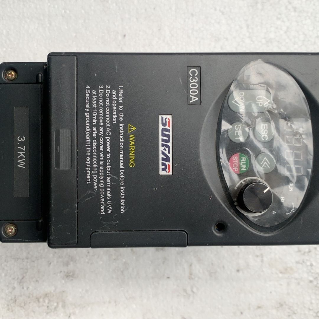 四方变频器C300A-2S0037L. 拆机件 成色漂亮 实