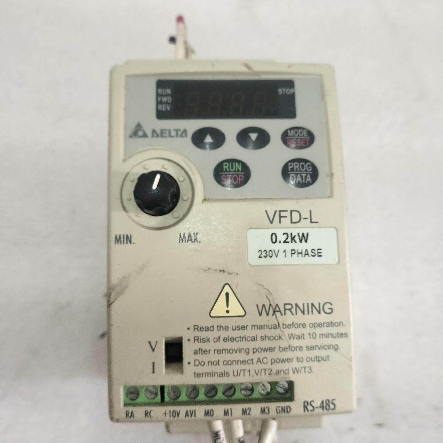 台达变频器VFD002L21A拆机 功能包好 外壳正