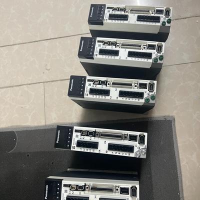 拆机伺服100W驱动器：MADLT05SF