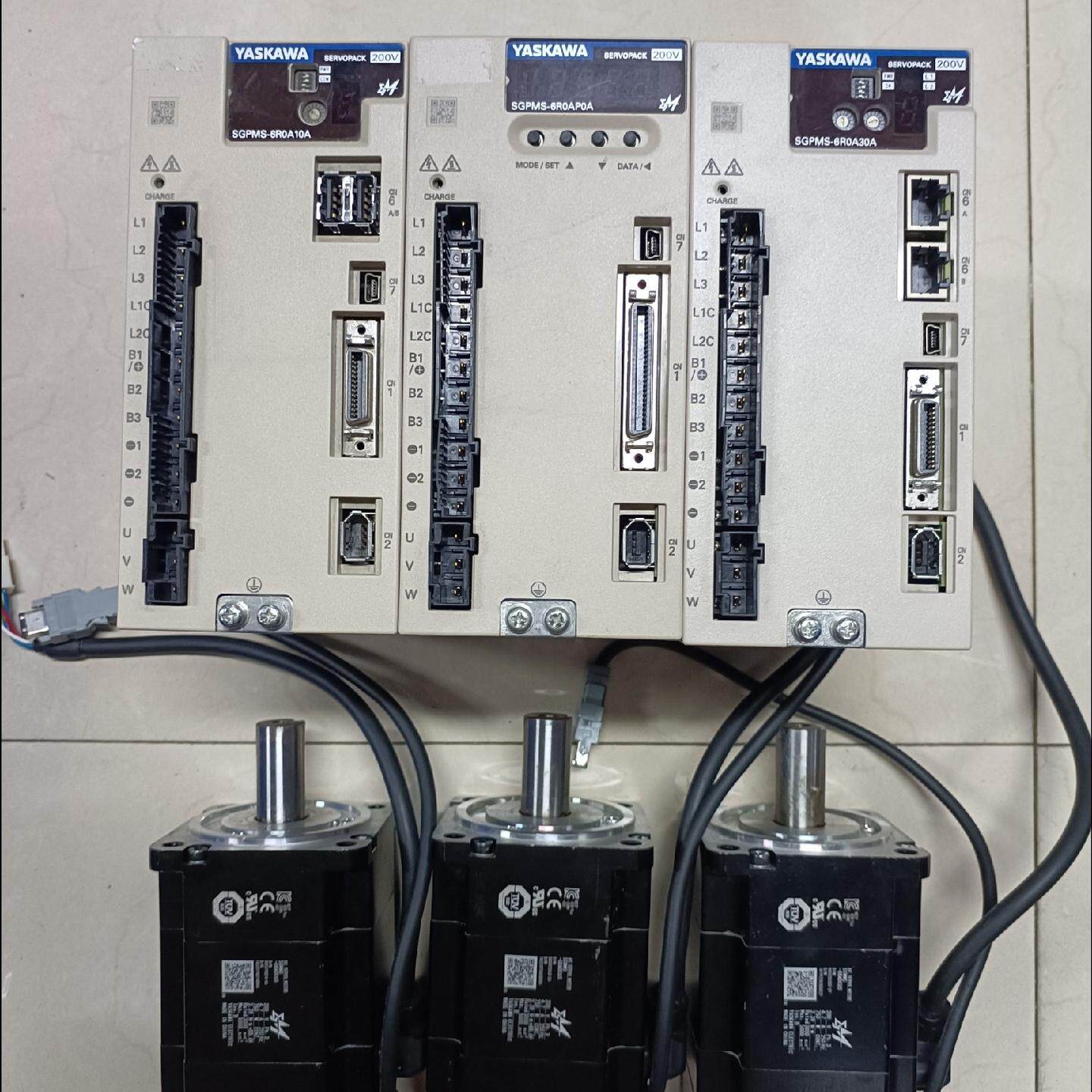 安川SGMMS-08ADC6S+SGPMS-6R0A30A/