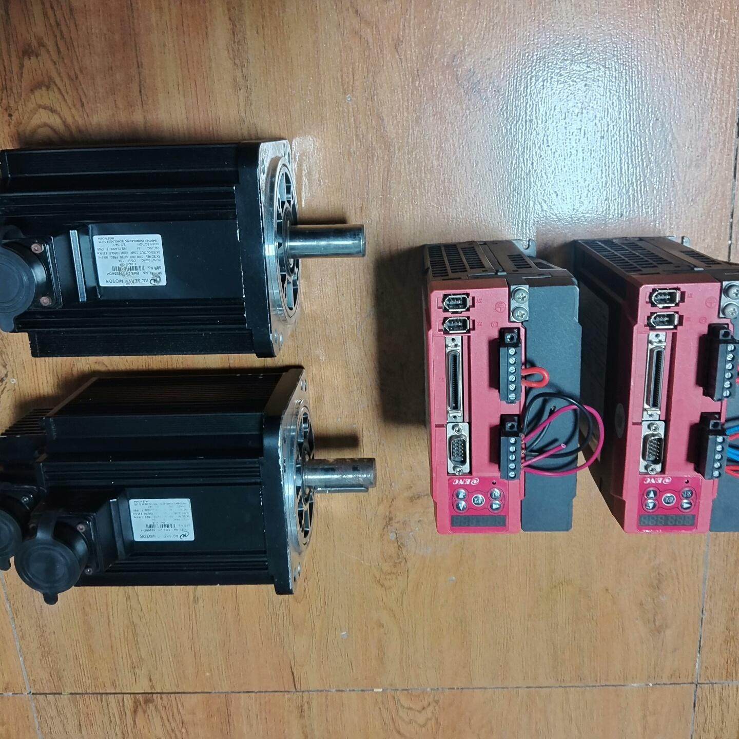 1.5kw易能伺服电机ESS100-P2T400 电机EMS