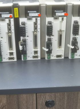 750W 的A5驱动器MCDHT3520E2台和MC