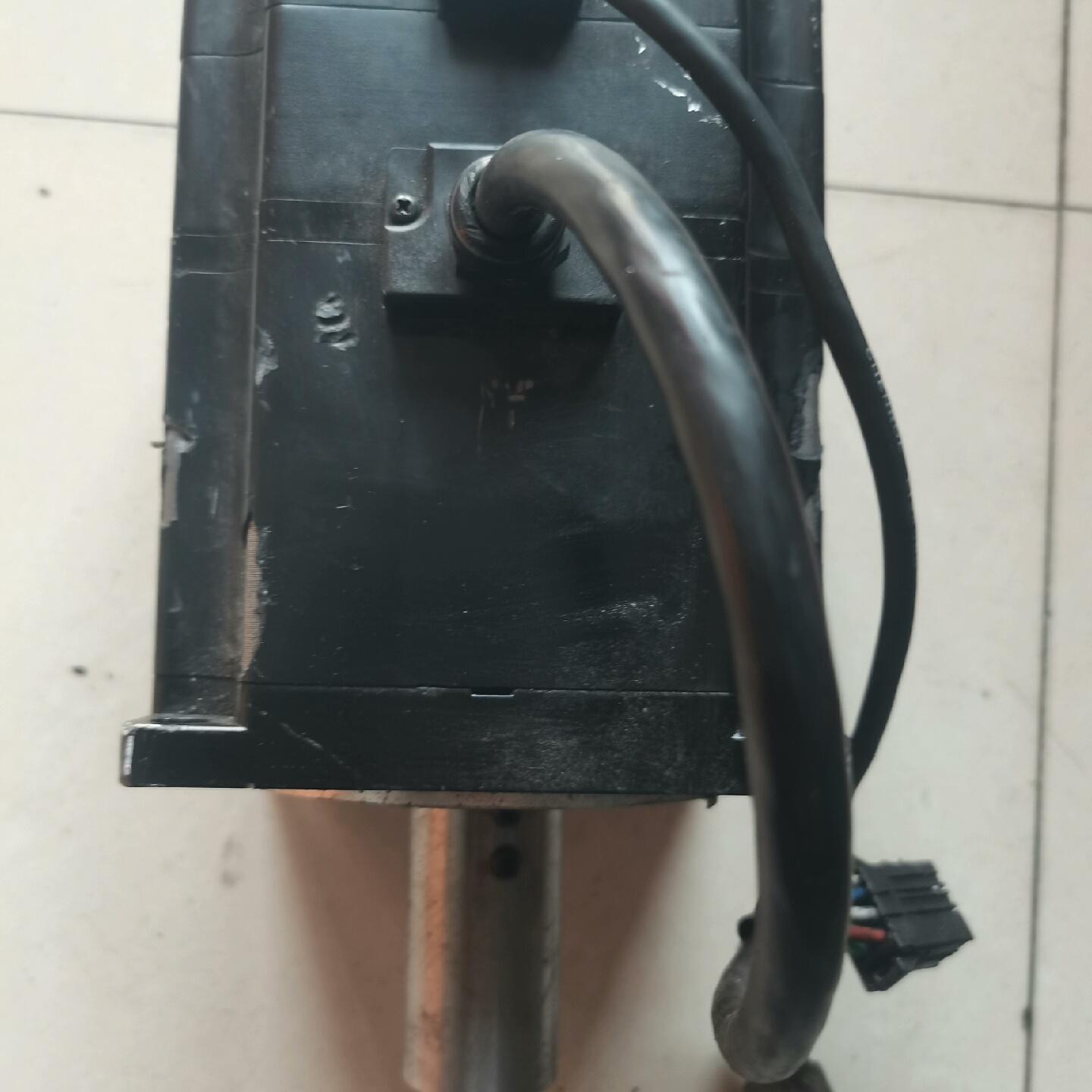 安川伺服电机 SGMPH-15A1AJ-TE12 拆机成