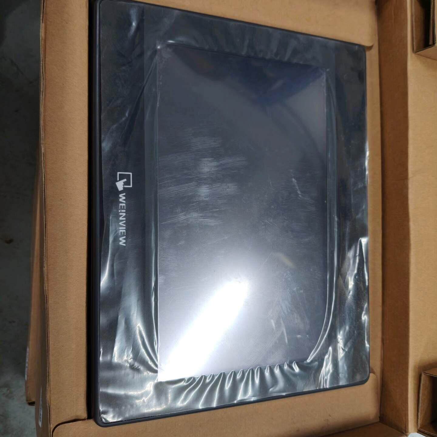 威纶通TK6100i V5WV触摸屏 可以充新 基本没用到