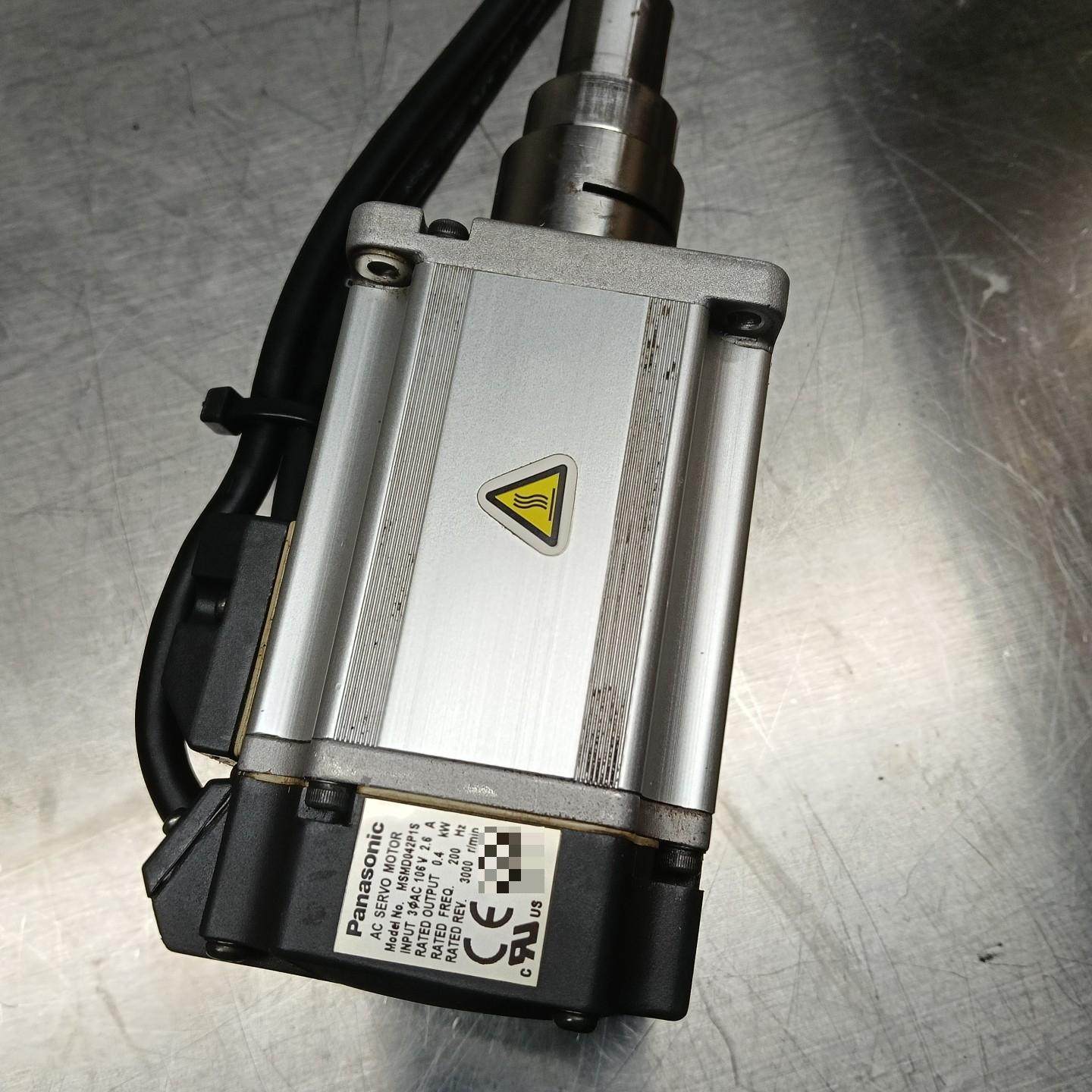 伺服电机MSMD042P1S 400W 图片实物拍摄的