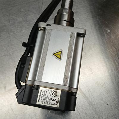 伺服电机MSMD042P1S 400W 图片实物拍摄的