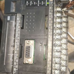 M30DT 成色如图实拍实拍 型号CP1L 姆龙PLC