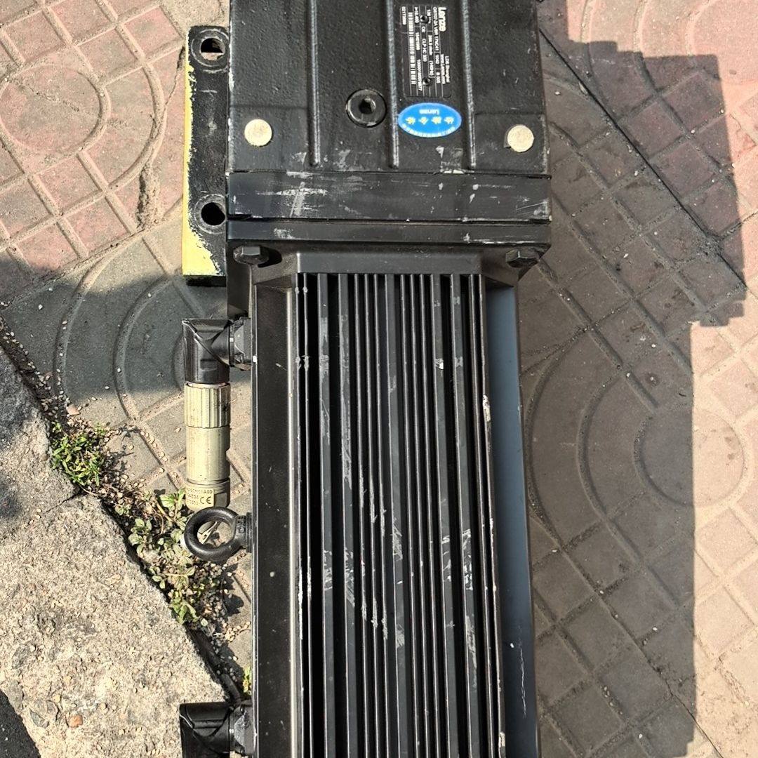 伦茨电机Typ MCA 17N41-RSOBO-ZOFO-S