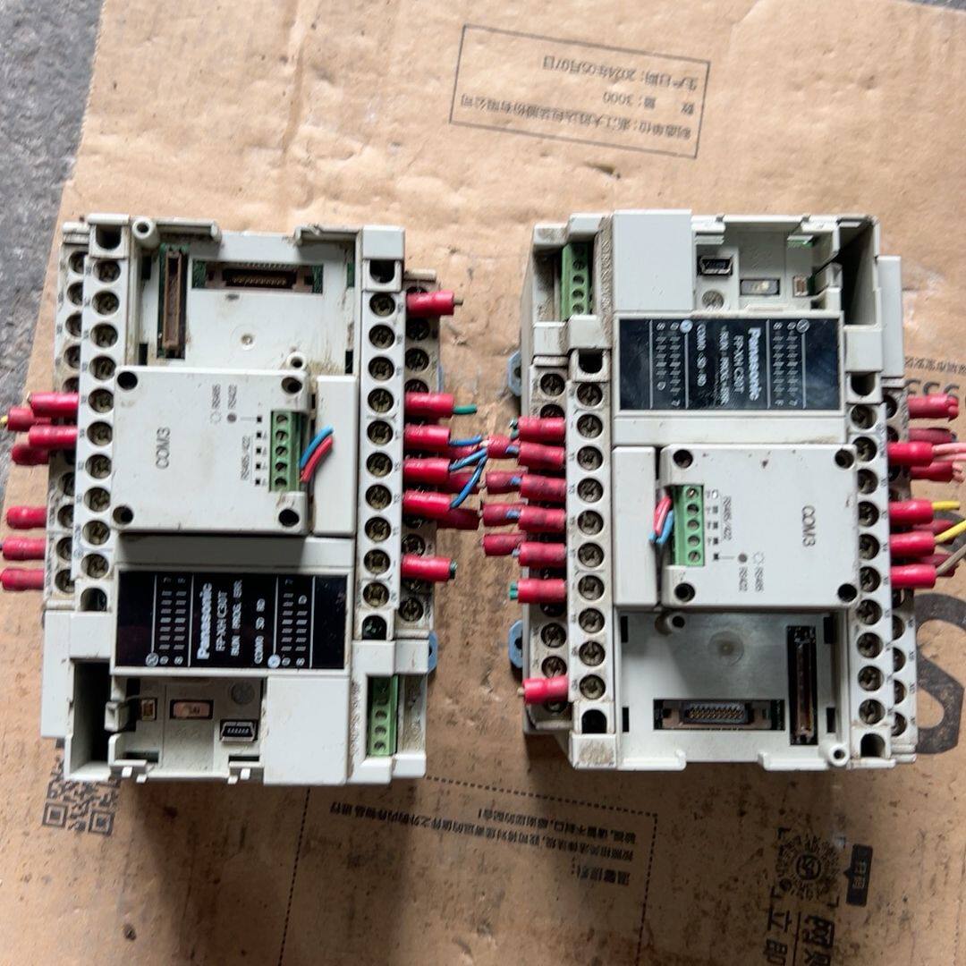 AFPXHC30T-F 柜子上拆下 功能包好