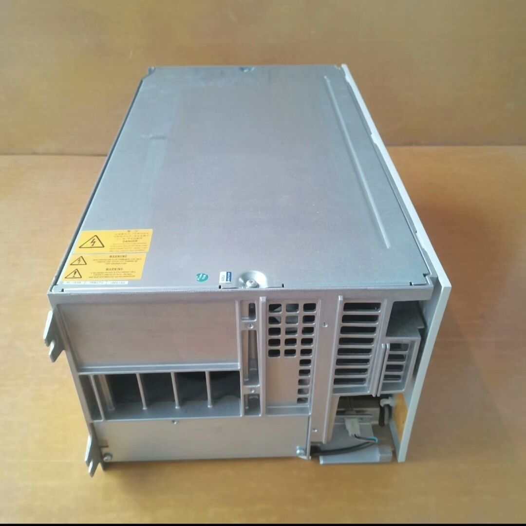 6SE7026-0TP50-Z  6SE7026-0TP60