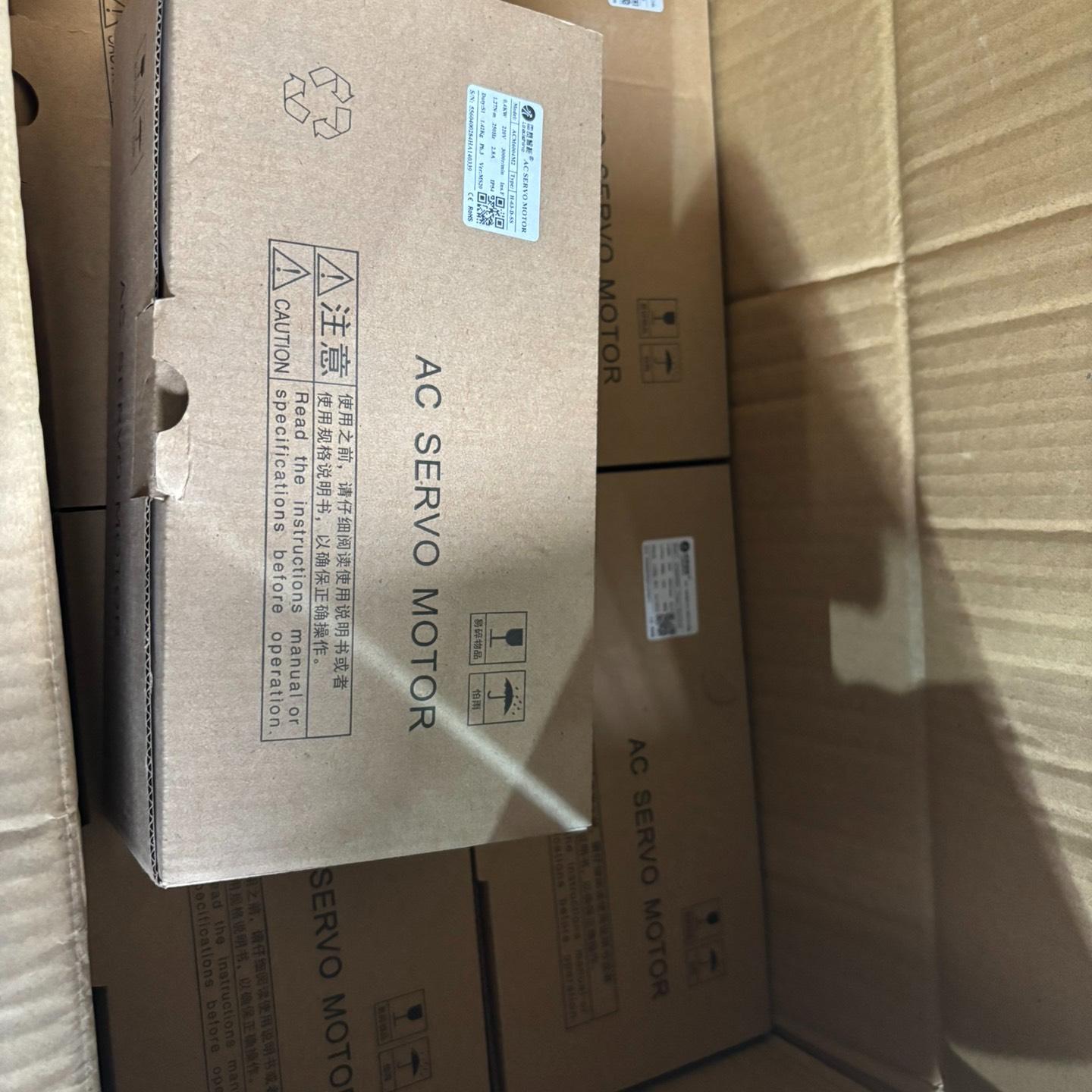 雷赛伺服电机400W伺服L6-400+ACM6004M2