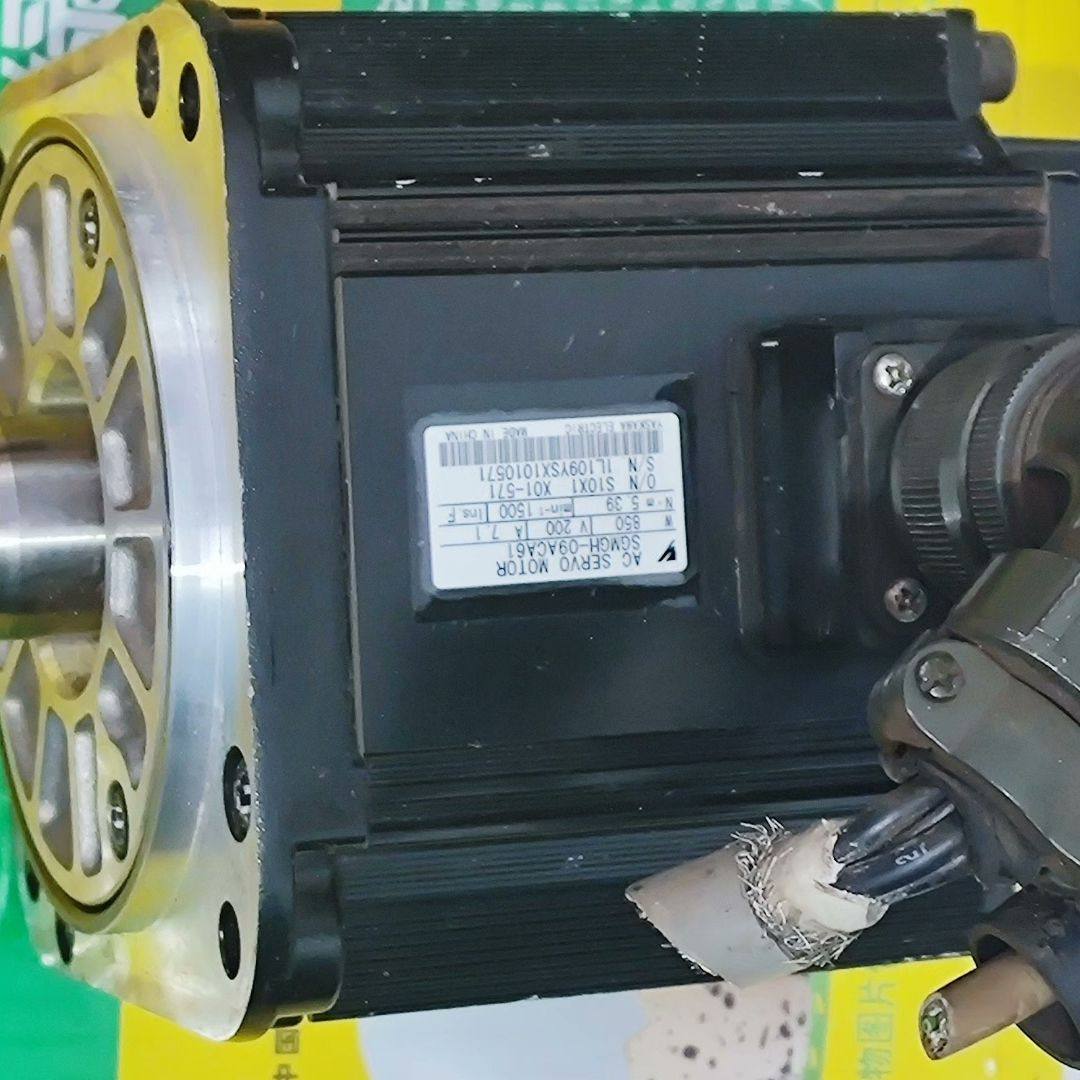 安川伺服电机  SGMGH-09ACA61   850W