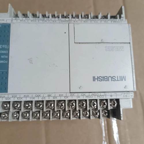 PLC 型号：FX1s-30MT-001 拆机 实物