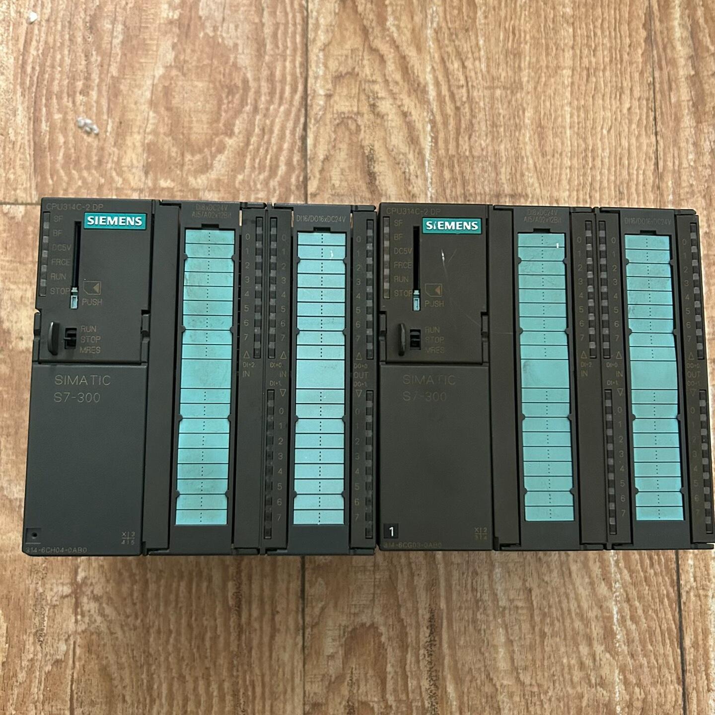 PLC 314-6CG03-0AB0 一共两台成色旧