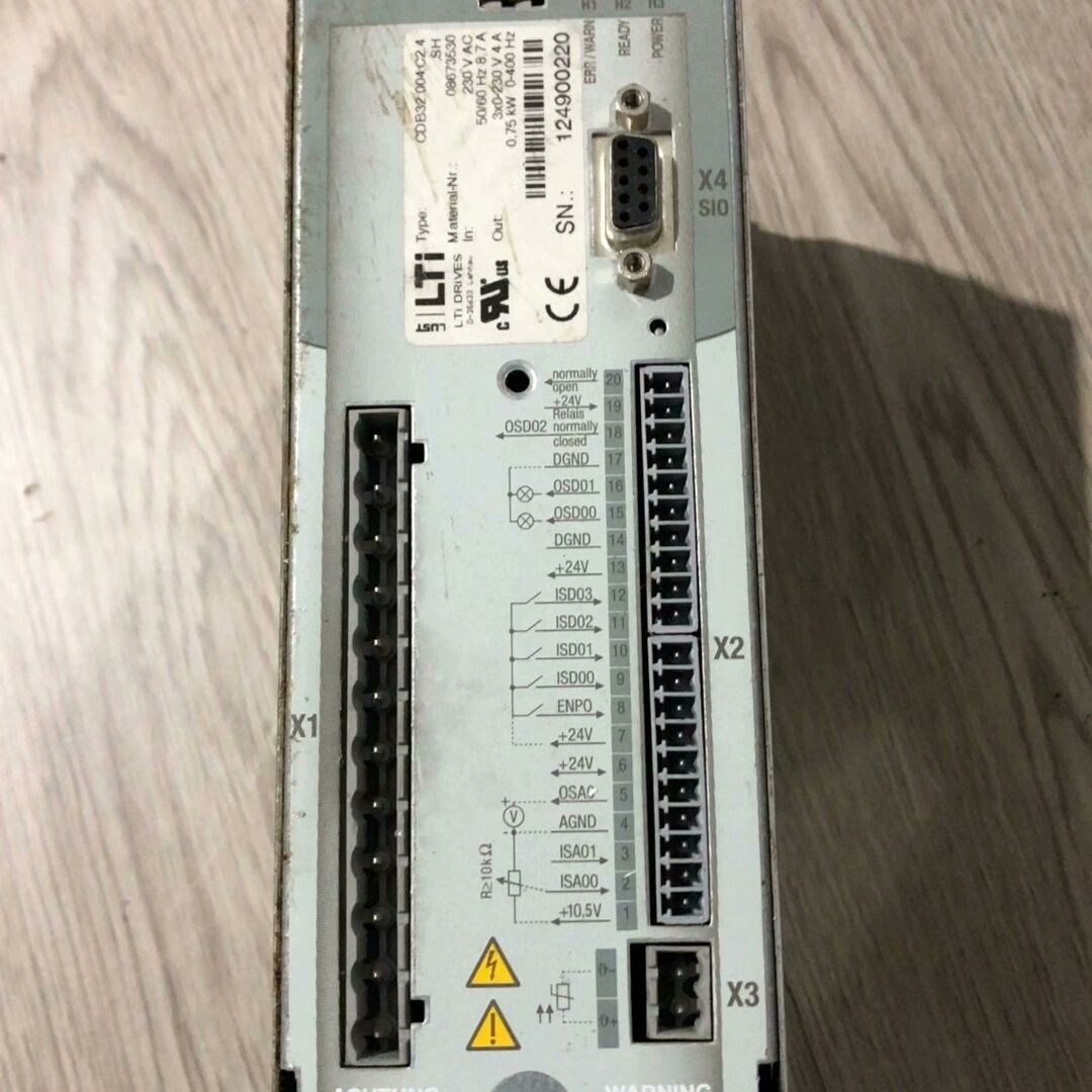 #变频器LTI路斯特 CDB32.004.C2.4拆机备