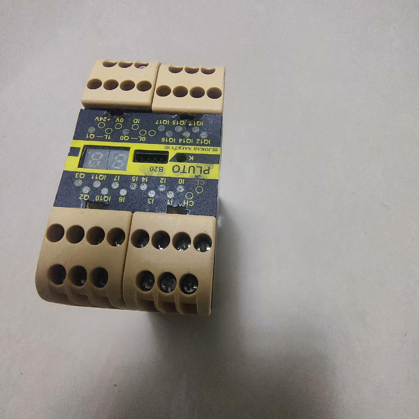 JOKAB SAFETY安全继电器 PLUTO B20  实