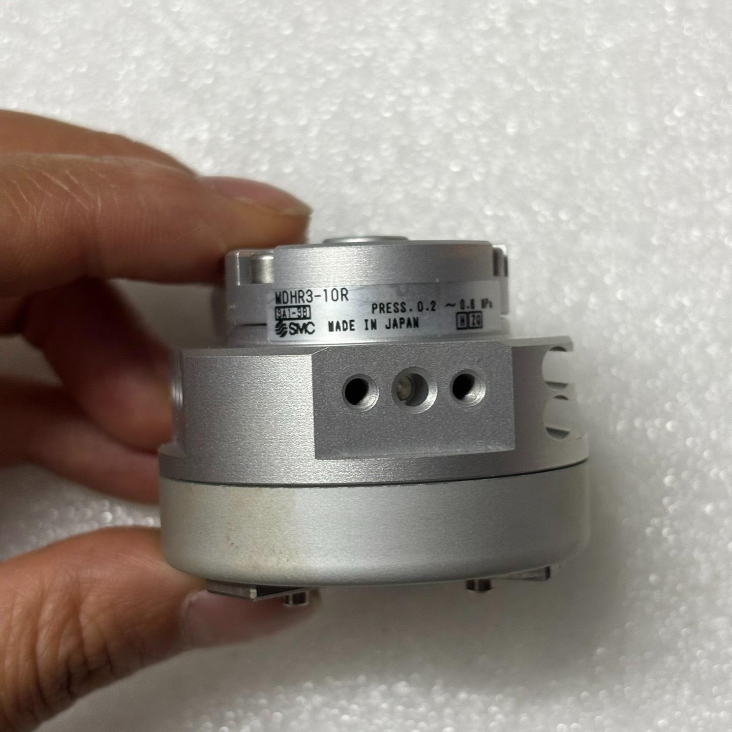 夹紧气缸 MDHR3-10R