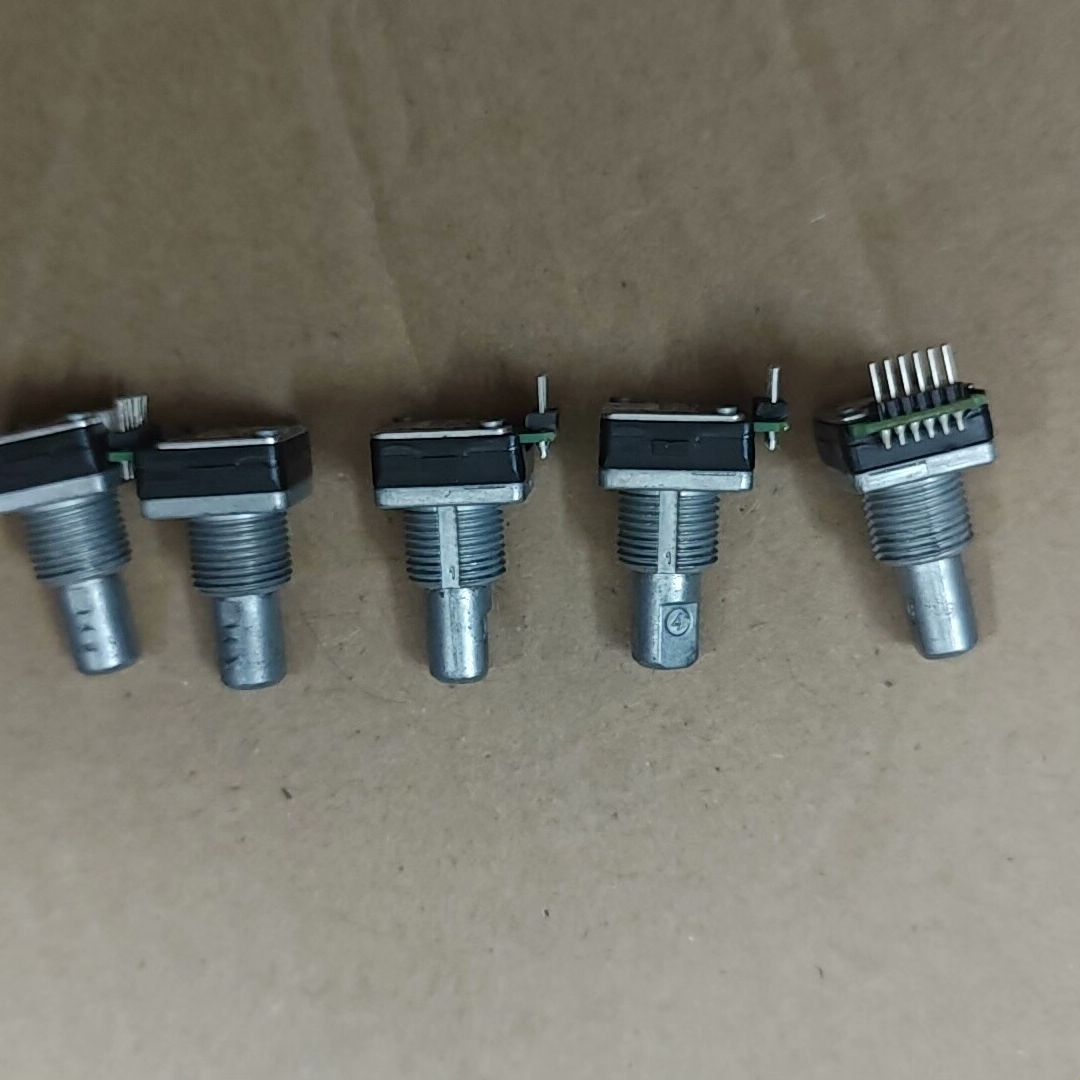 GRAYHILL  62SY15019  62SY15002