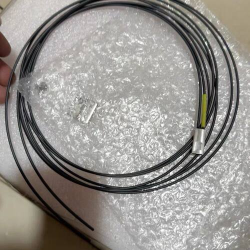 FU-40光纤传感器 绝对未使用 保证 支