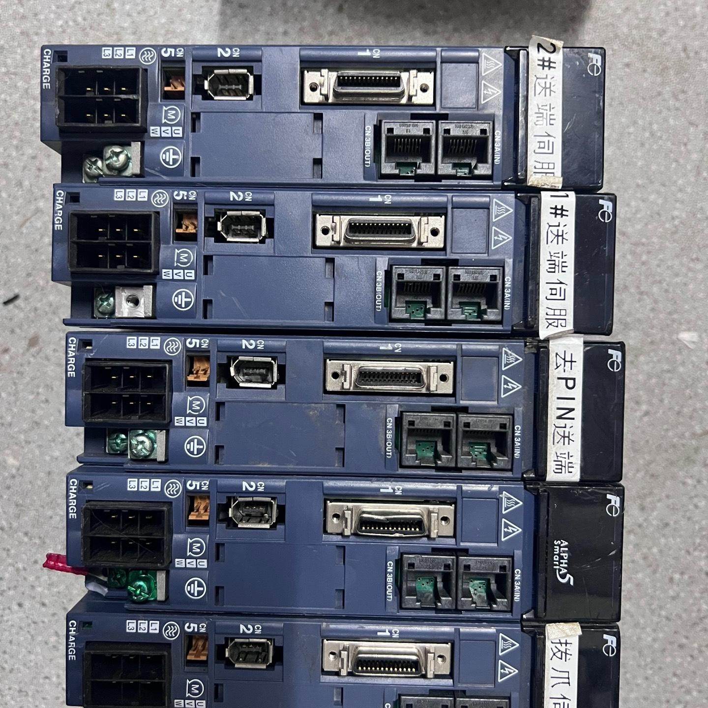 RYH401F5-VV2 伺服驱动器400W  1只