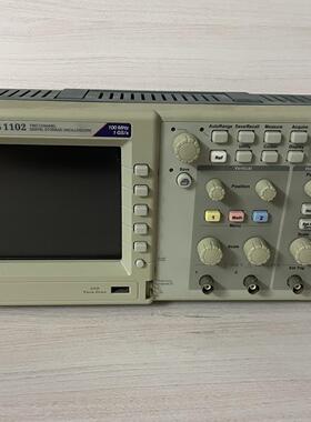泰克TBS1102示波器 100MHz带宽 1GS采样率 成