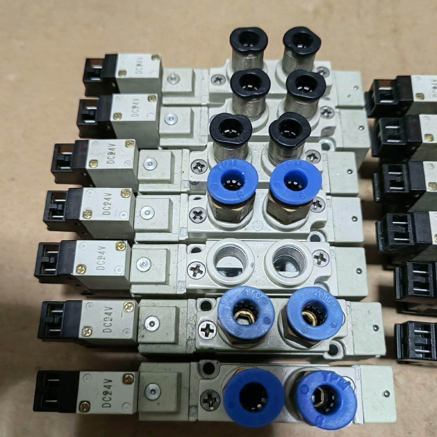 CKD 4HA210电磁阀  拆机