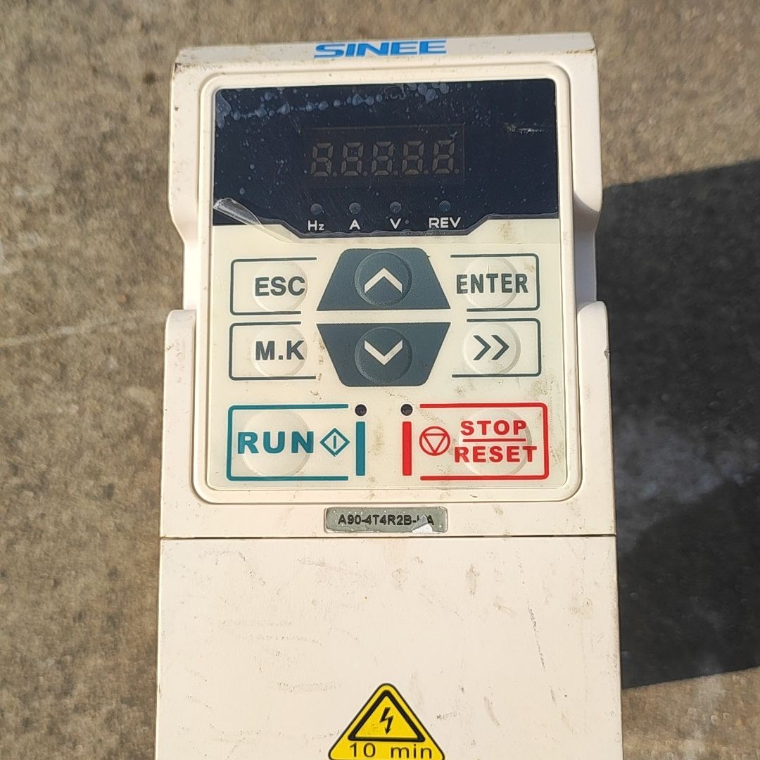 拆机正弦变频器A90-4T4R2B-HA 1.5KW 380