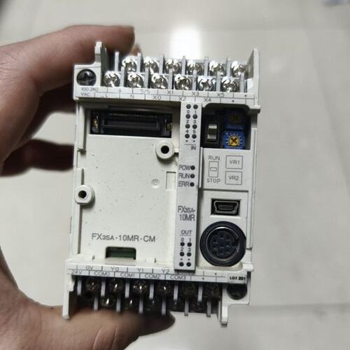PLC FX3SA-10MR-CM