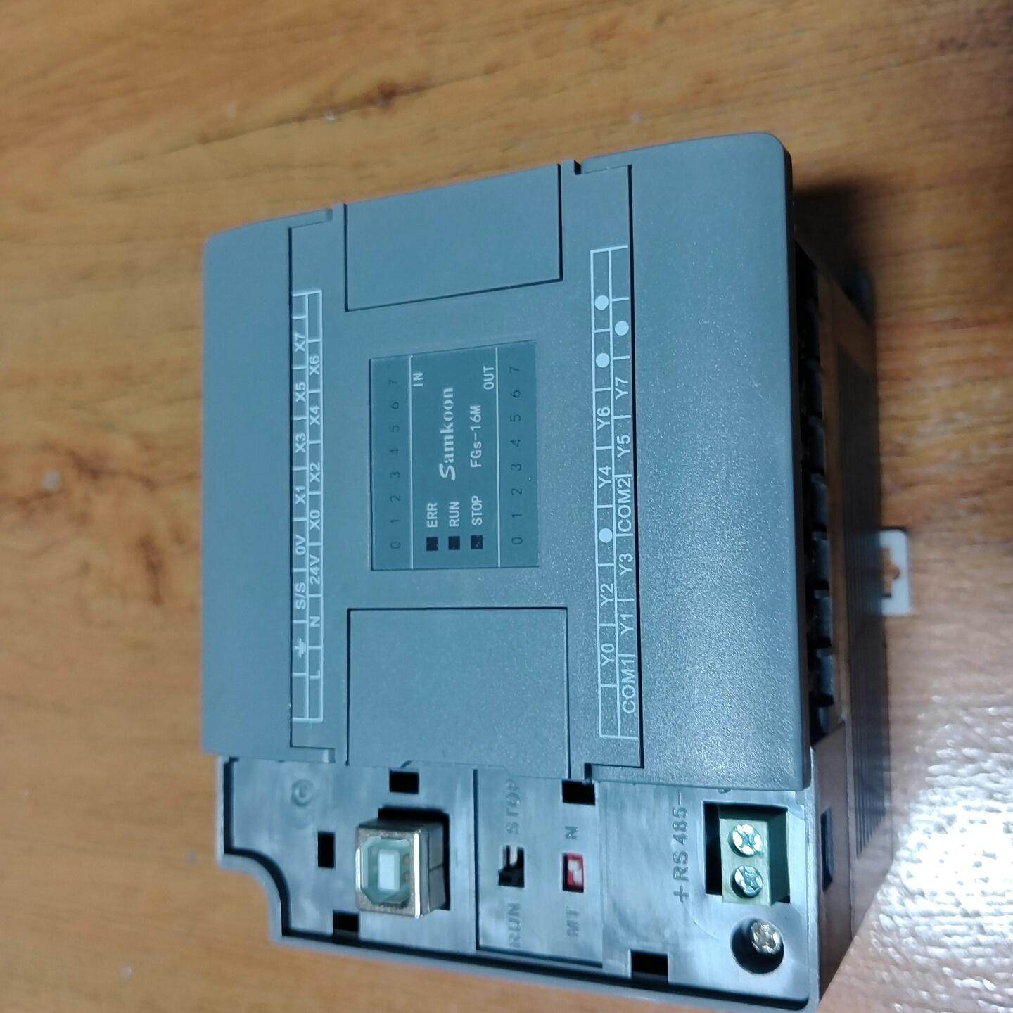 显控PLC FGs-16MR-AC 功能正常 成色为实图