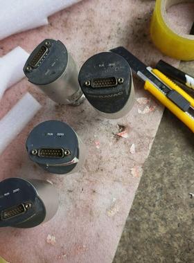 CERAVAC莱宝真空计四个 型号:CTR100 实图拍摄