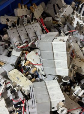 MVDC-220-3E1  24v  台湾金器电磁阀