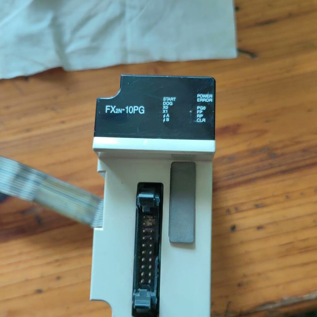 FX2N-10PG功能包好  还有    便