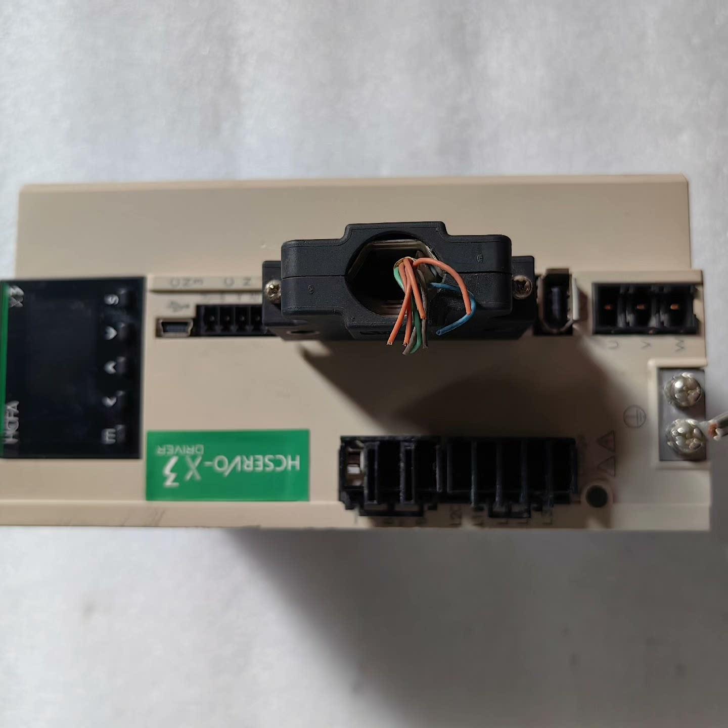 禾川驱动器SV-X3DA200A-A  拆机下来 成色如