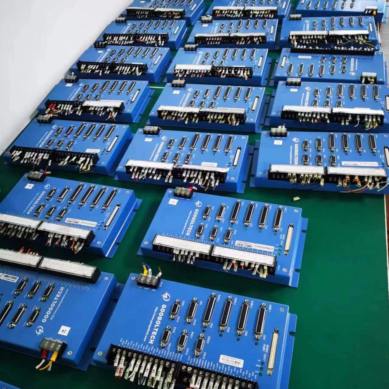 固高4轴GT2-400-ACC2-Ver2.4-G及运动控制