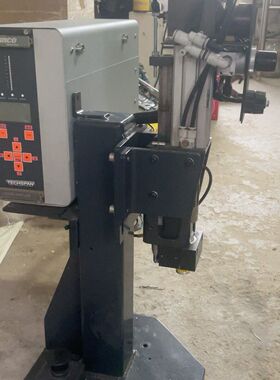 瑞士灵高超声波焊接机 型号SDG35-400P-230-B1