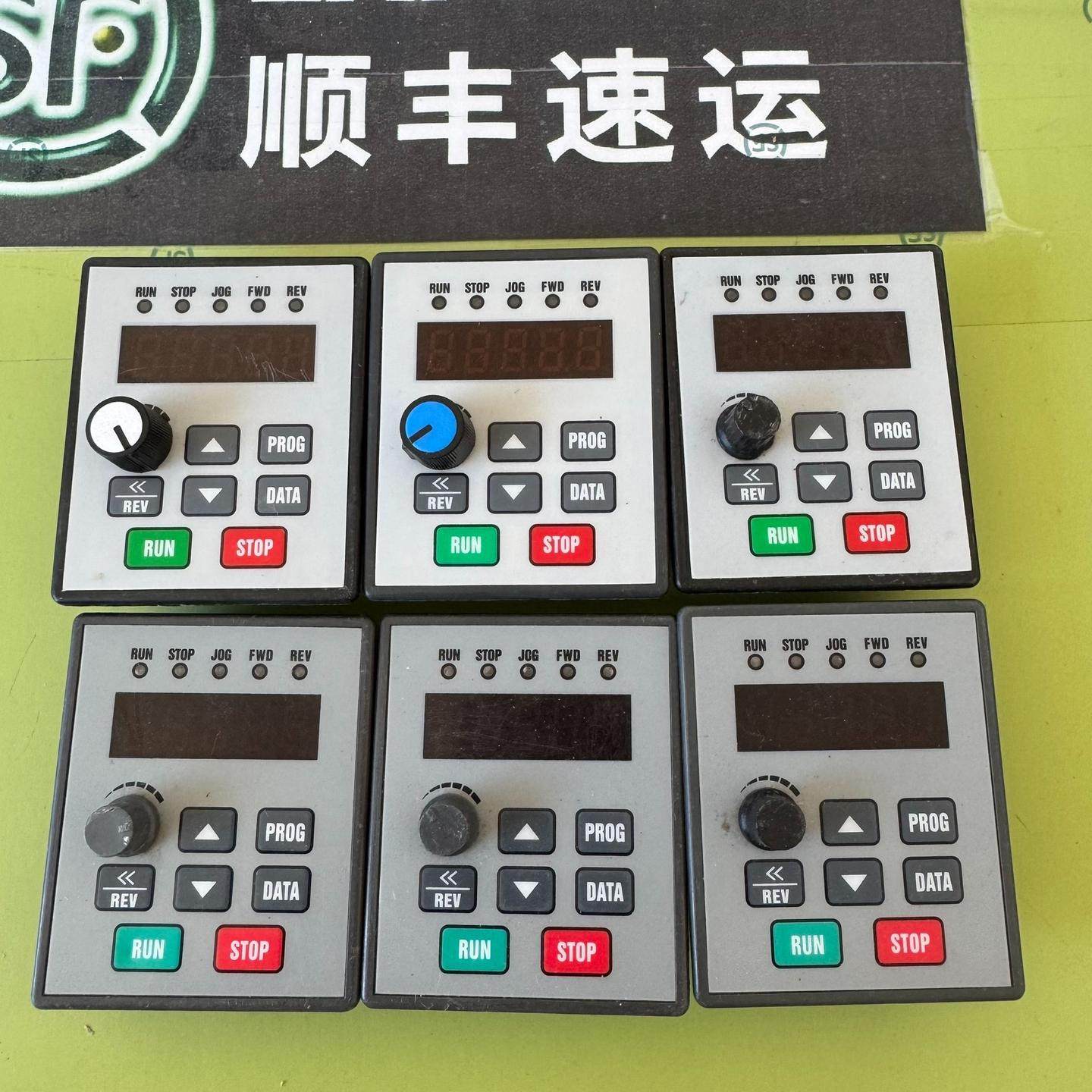 德弗 MB102W  变频器面板