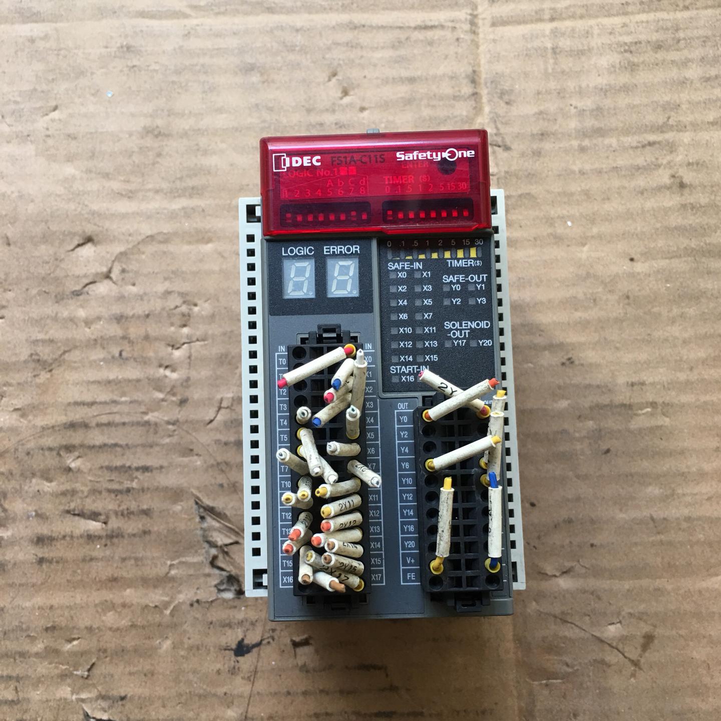 和泉控制器FS1A-C11S