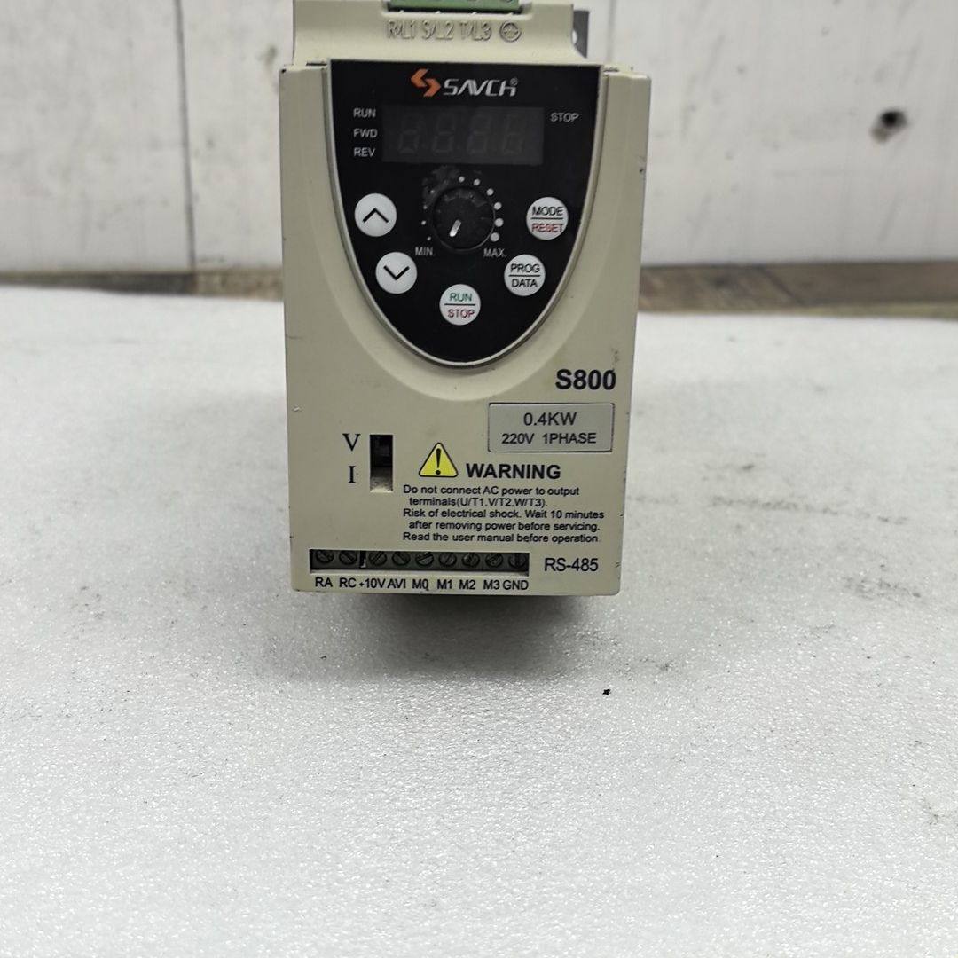 三基变频器S800-2S0.4G 0.4KW 220V