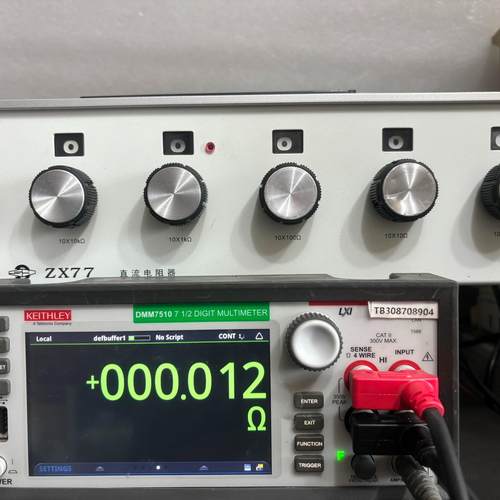 ZX77精密电阻箱 包好包精度