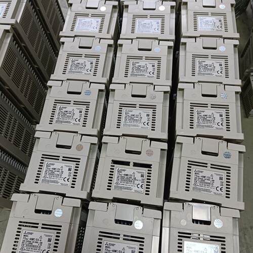 PLC FX3U-48MT/ES-A 19年拆机 成色几