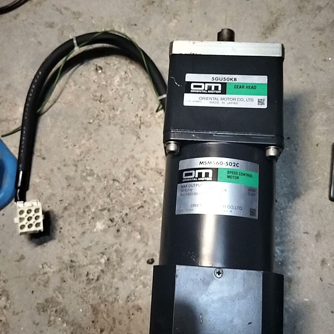 OM东方马达MSM560-502C 配有5GU50KB减速器