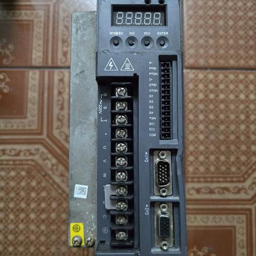 1.5kw驱动器DS2-21P5-AS 正常拆机下来的