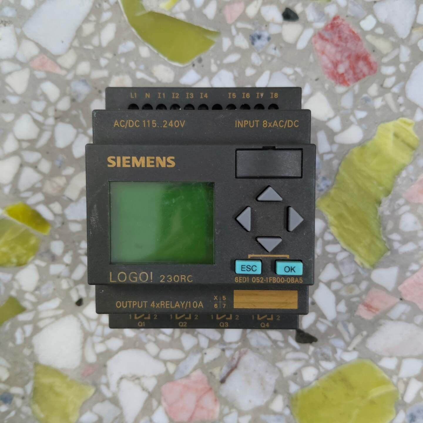 LOGO! 230RC控制器 型号6ED1 052-1