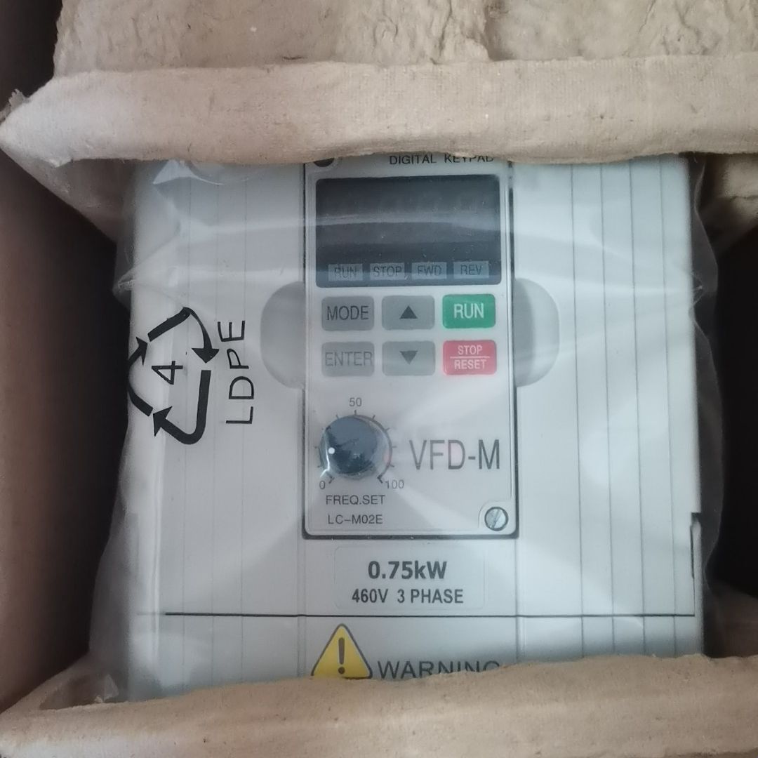 台达变频器M系列 VFD007M43B VFD015M43B