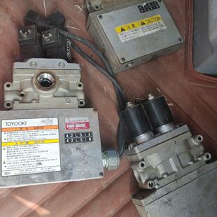 日本丰兴TOYOOKI双联电磁阀 日本AIDA冲床电磁阀AD
