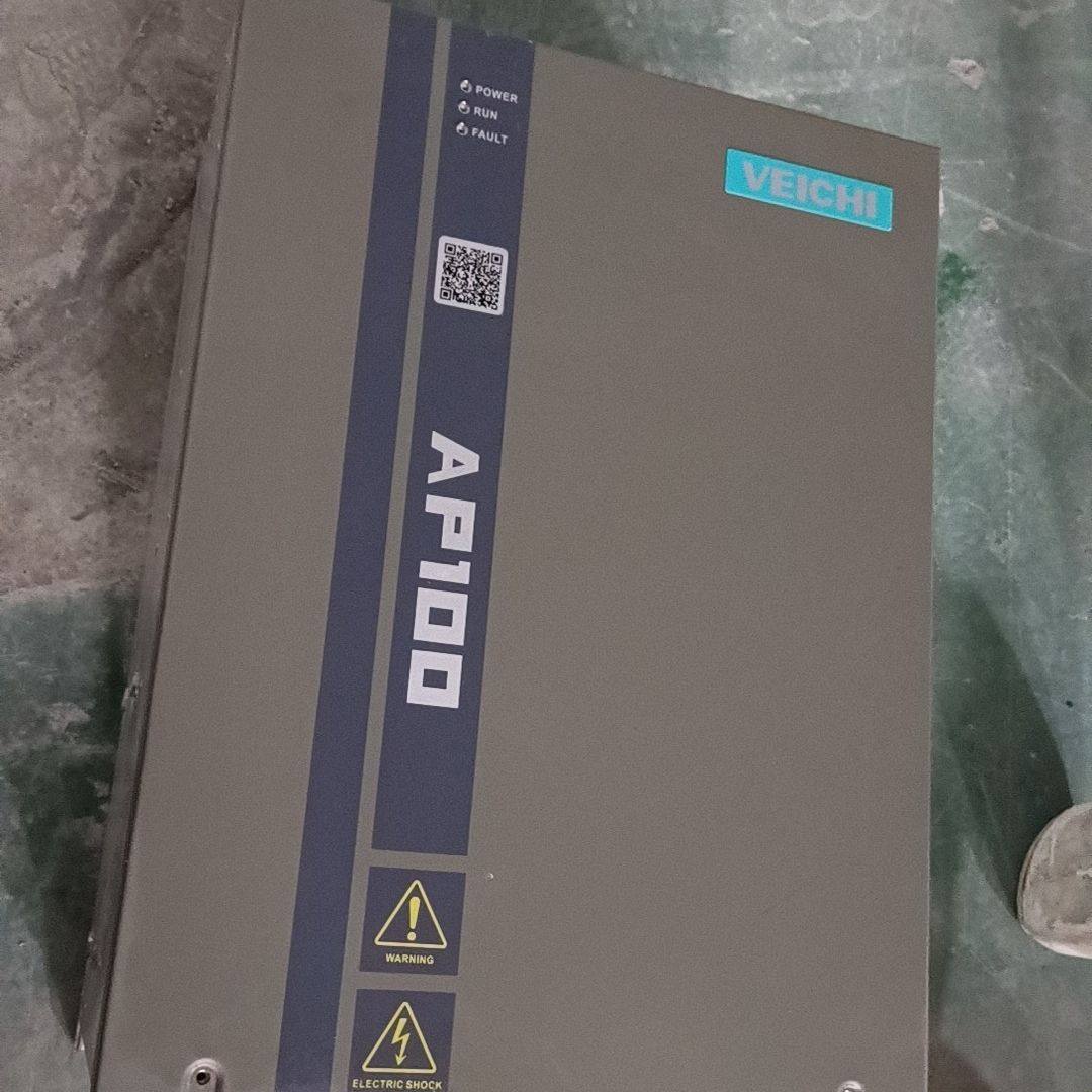 AP100-T3-045K伟创空压机变频器 拆机实物图