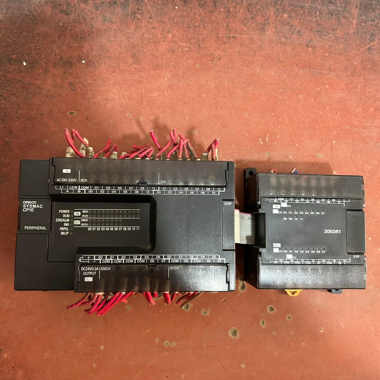 PLC CP1E-E40SDR-A模块CP1W-20E