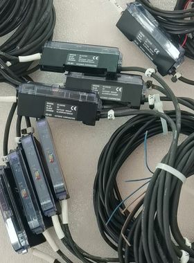 KEYENCEES-M1传感器 剪线拆机 实物如图 功