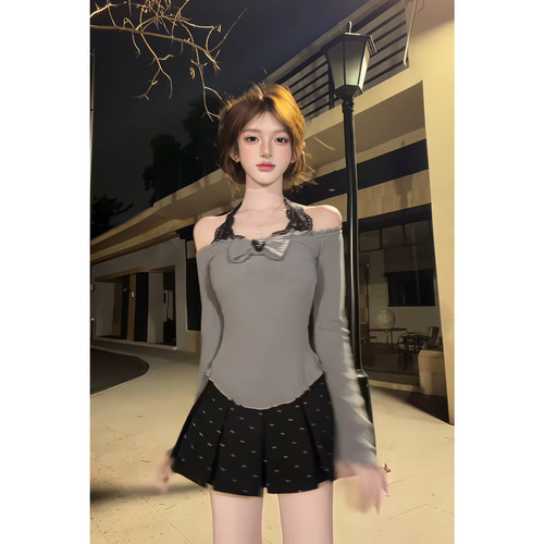 挂脖露肩针织上衣波点百褶半裙